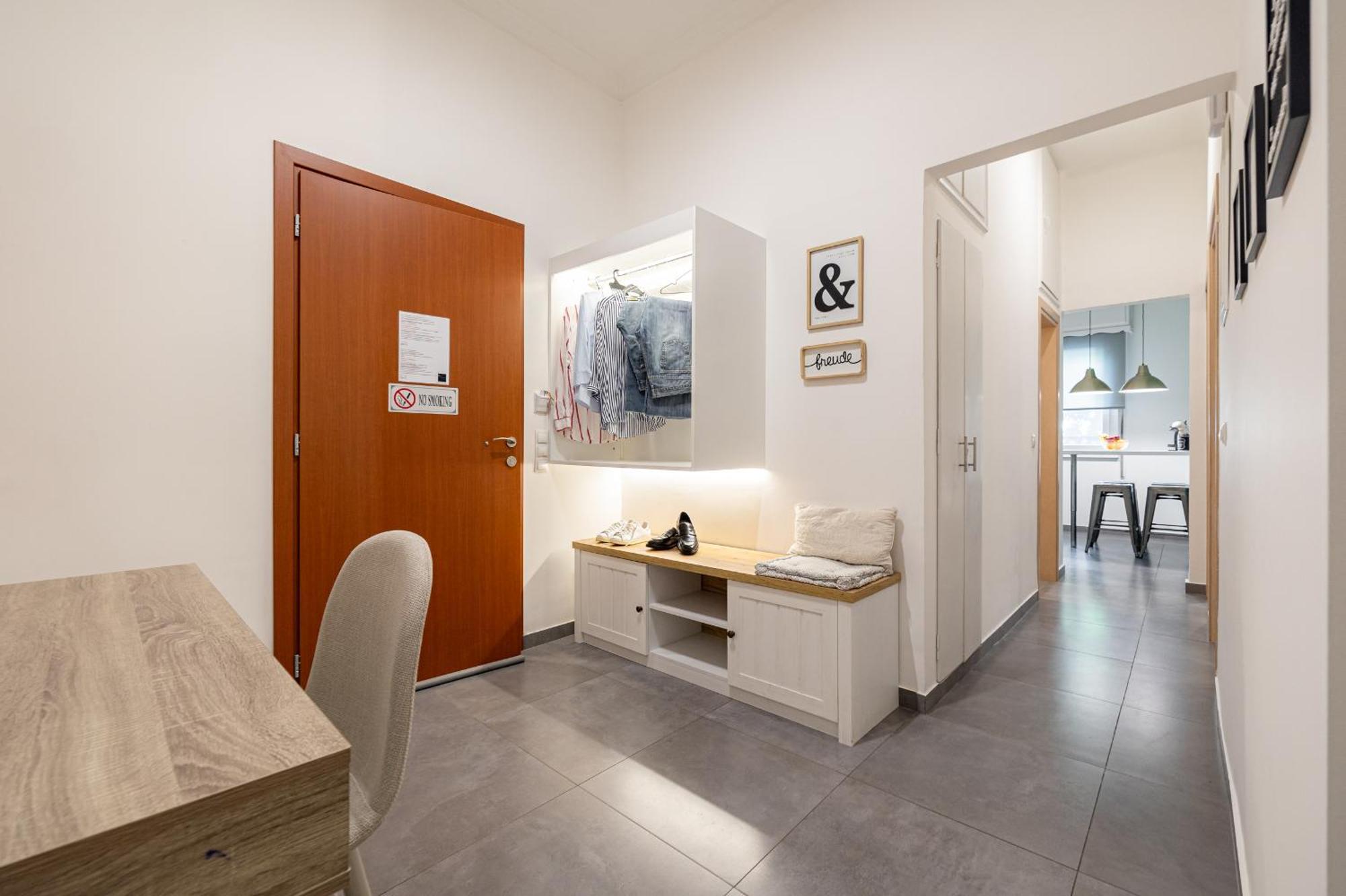 Ports Crossroad C Apartment Piraeus Ngoại thất bức ảnh