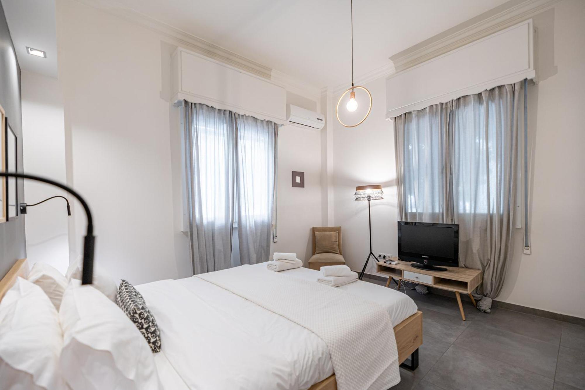 Ports Crossroad C Apartment Piraeus Ngoại thất bức ảnh