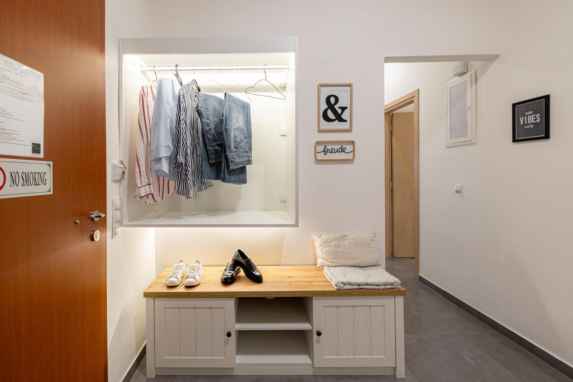 Ports Crossroad C Apartment Piraeus Ngoại thất bức ảnh