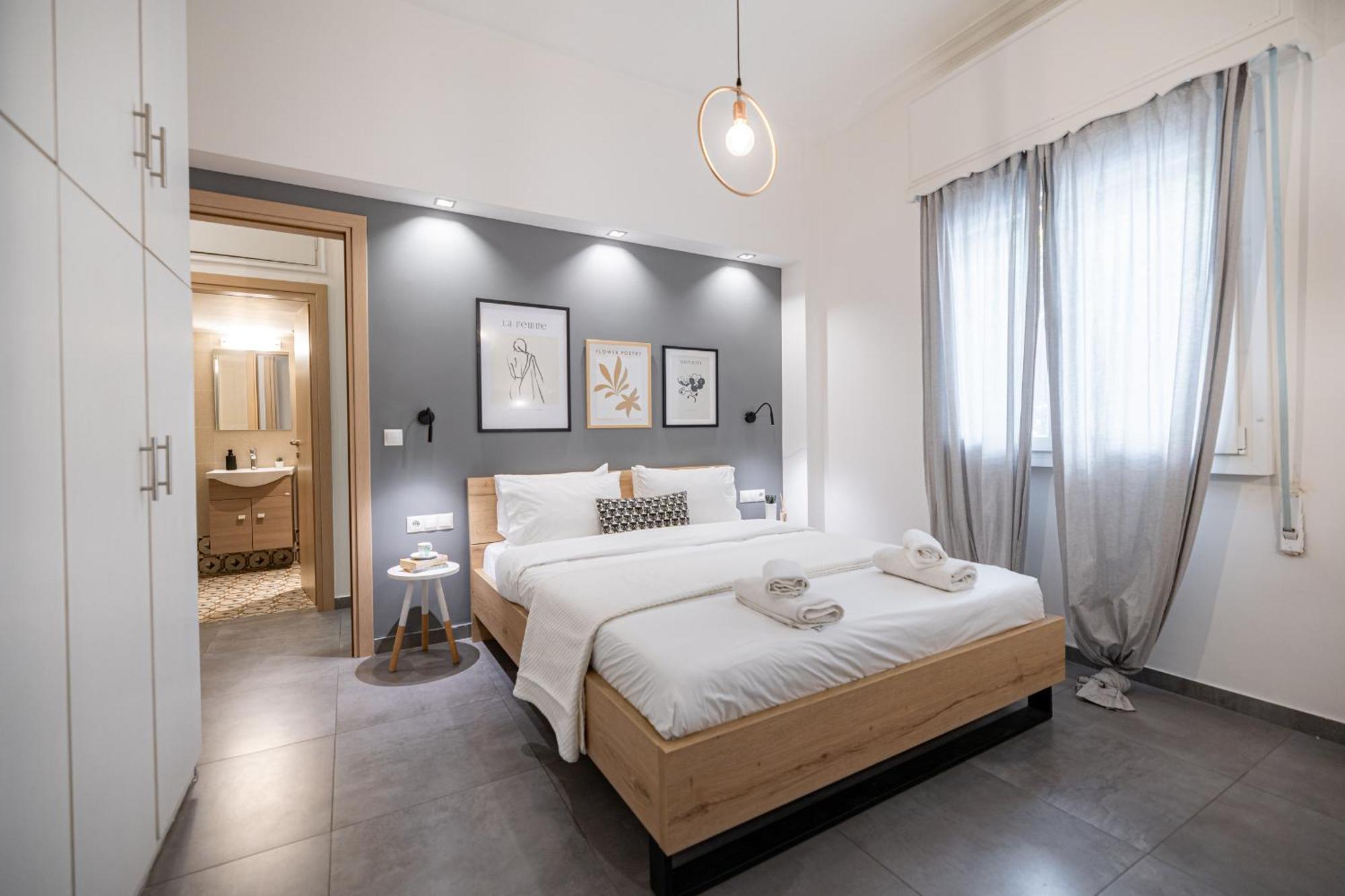 Ports Crossroad C Apartment Piraeus Ngoại thất bức ảnh