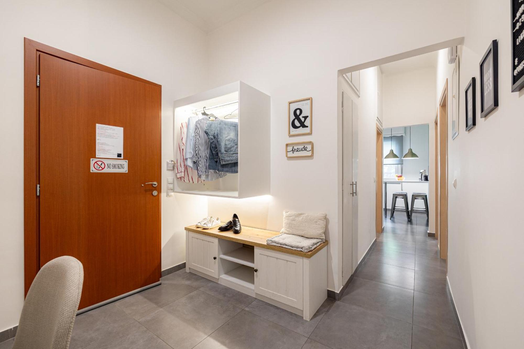 Ports Crossroad C Apartment Piraeus Ngoại thất bức ảnh