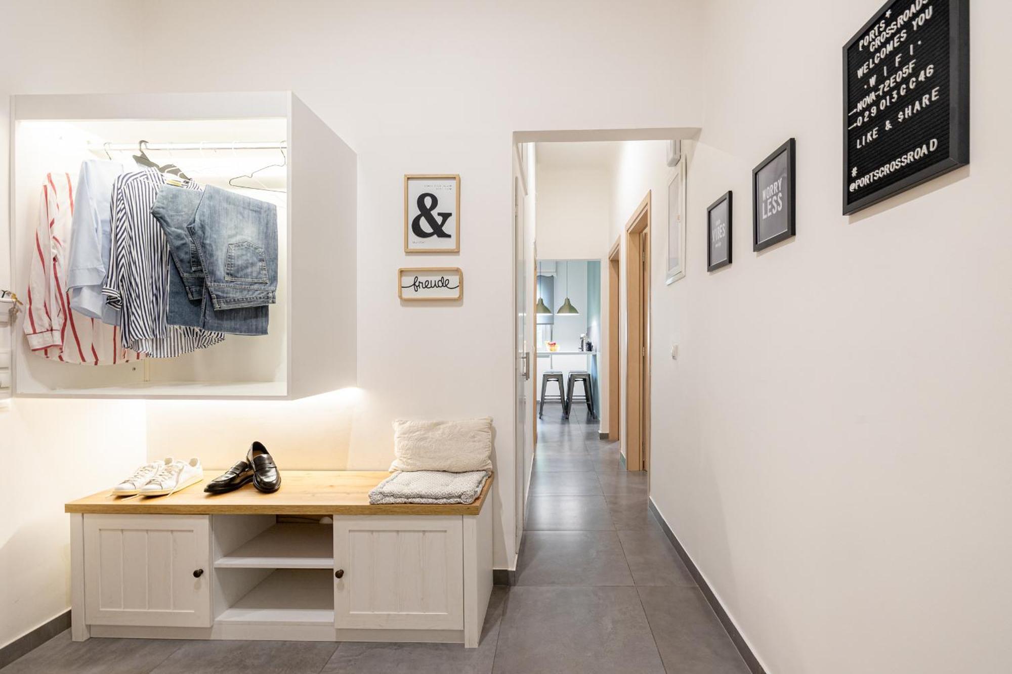 Ports Crossroad C Apartment Piraeus Ngoại thất bức ảnh