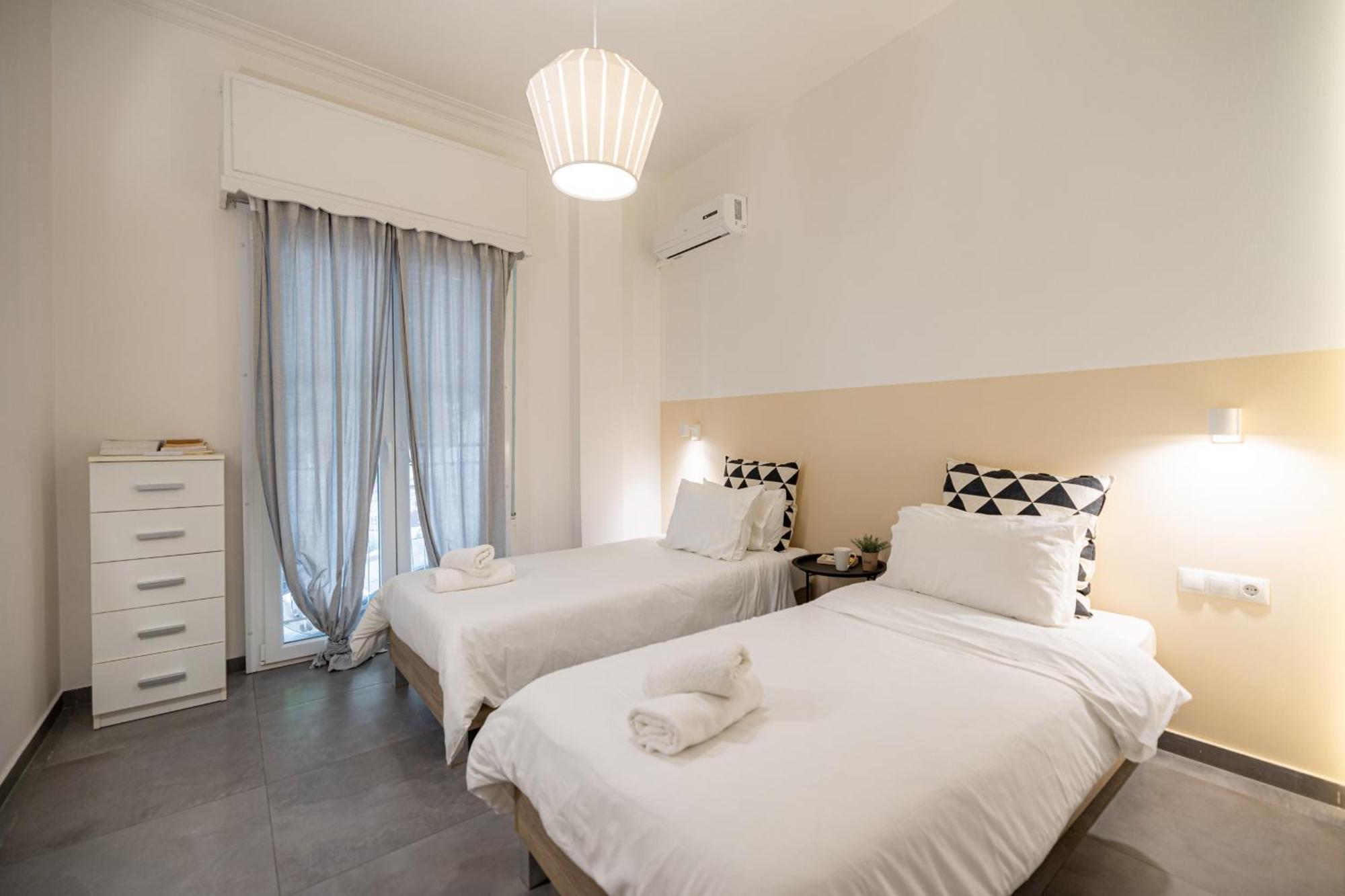 Ports Crossroad C Apartment Piraeus Ngoại thất bức ảnh
